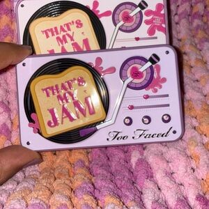 Too Faced That's My Jam